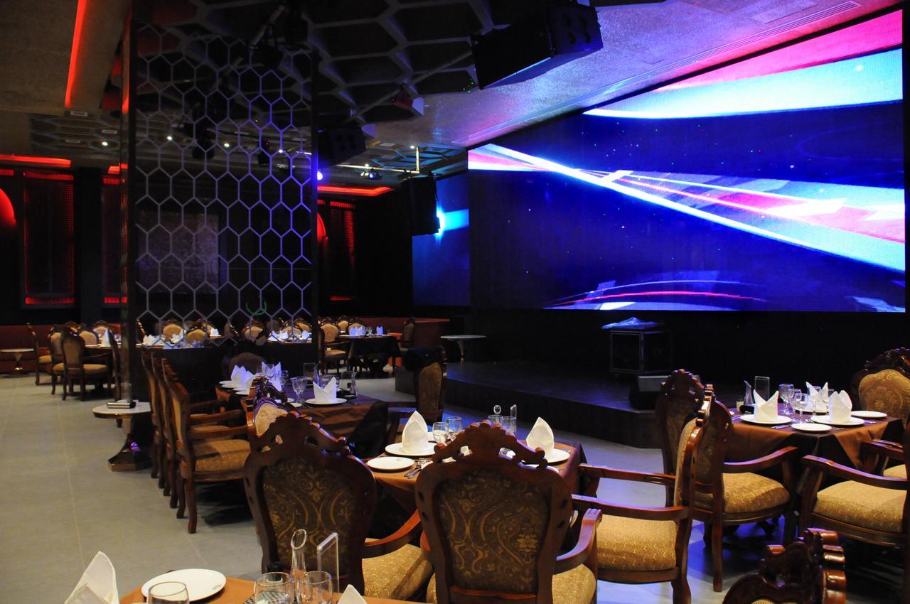 Frsan Palace Hotel Manama Exterior foto