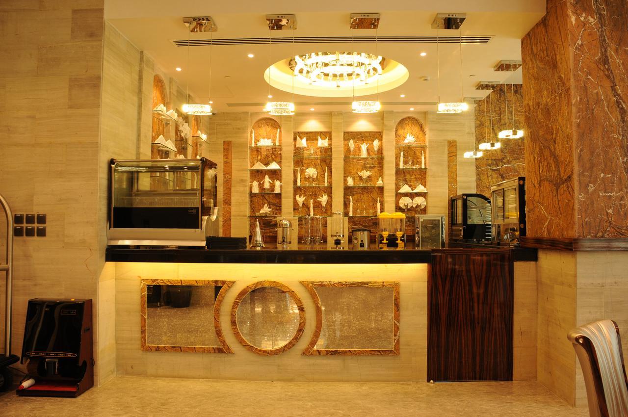 Frsan Palace Hotel Manama Exterior foto